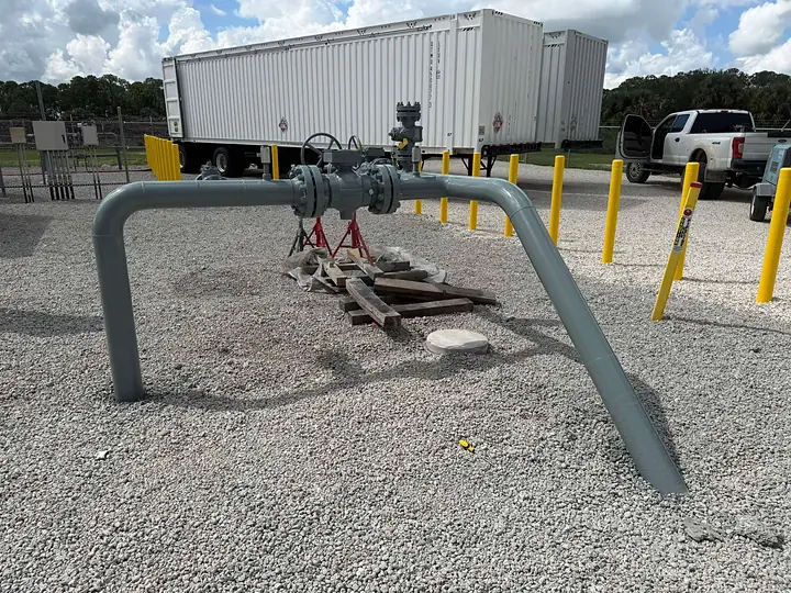 Gas line riser recoated gray, Treasure Coast Mobile Sandblasting, Vero Beach FL